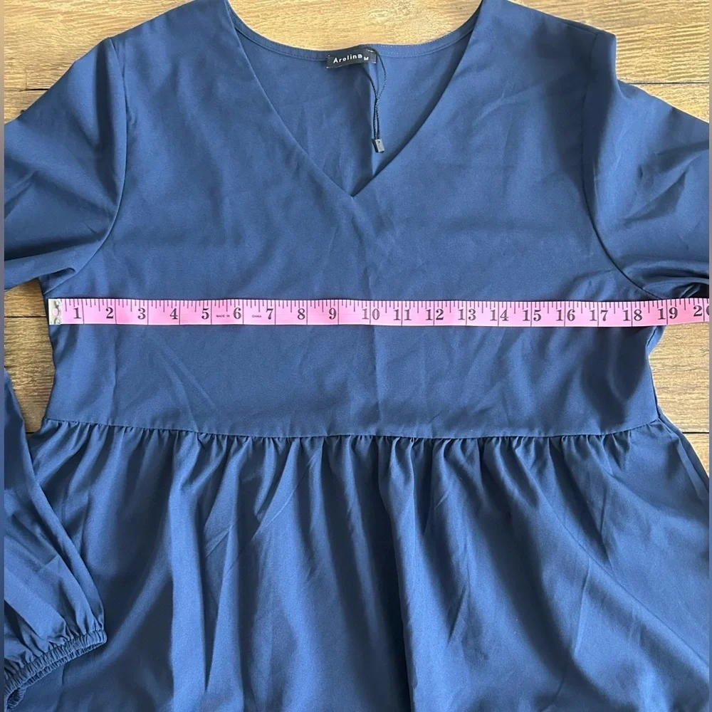 💖5 for $50💖Navy Blue Women’s Tiered Mini Dress Long Ballon Sleeve V-Neck Light